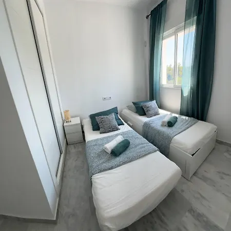 Luxury W Seaview Cabopino