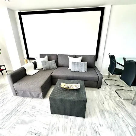 Luxury W Seaview Cabopino *