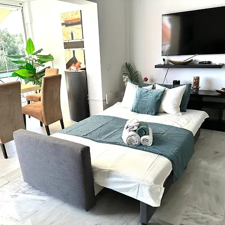 Luxury W Seaview Cabopino *