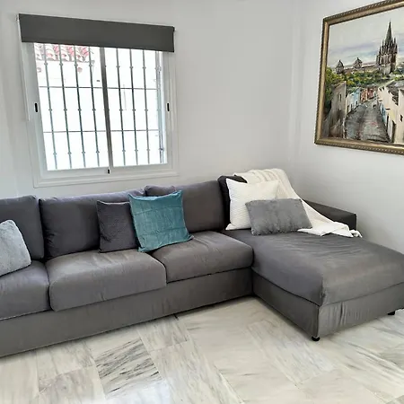 Luxury W Seaview Cabopino Holiday home *